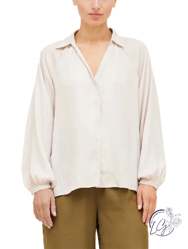 Ribbed Women Long Sleeve Top with a Textured AppealSatin Collar Charm Blouse