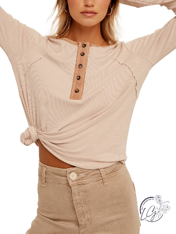 Mock Neck Women Long Sleeve Top for a Modern AestheticCozy Chill Tee