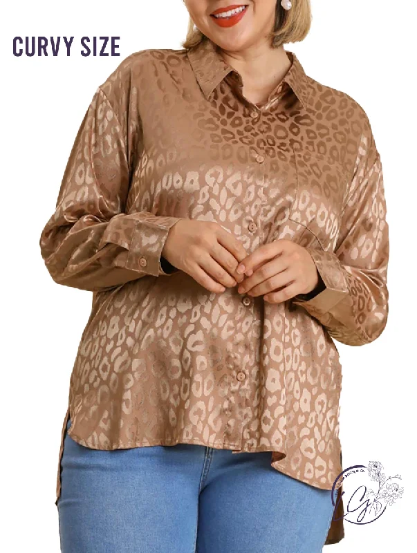 Ruffled Cuff Women Long Sleeve Top with a Feminine TouchCurvy Once A Year Button Up Long Sleeve