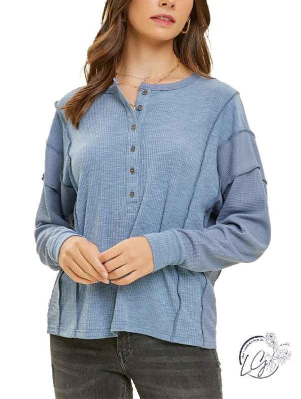 Plus Size Women Long Sleeve Top for a Flattering and Comfortable FitMellow Mosaic Oversized Layering Top