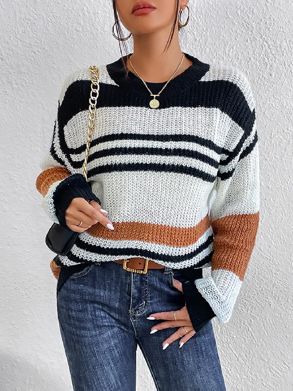 Mock - Neck Women Sweater for a Modern TwistStriped Round Neck Sweater