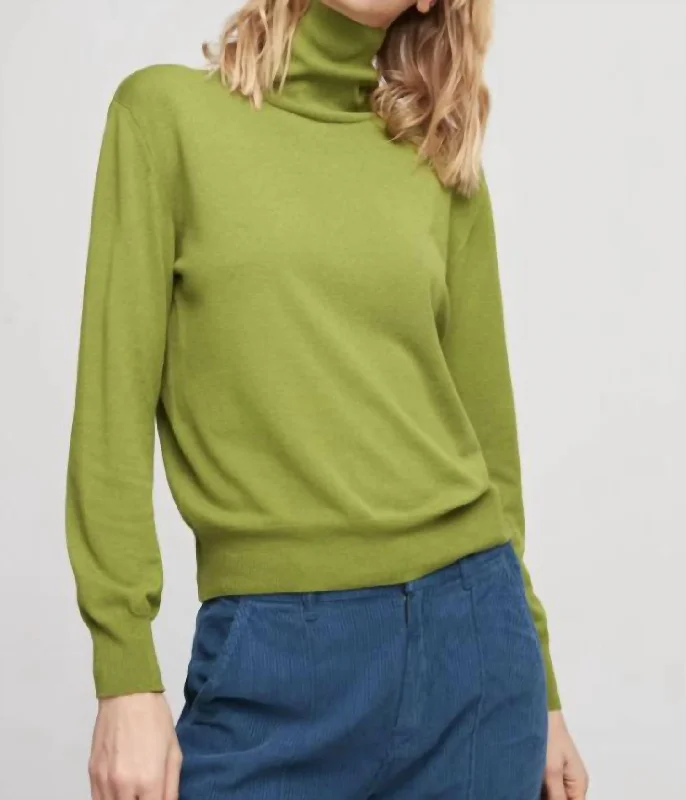 Long - Sleeve Women Sweater with Ribbed CuffsTurtleneck In Lime Green