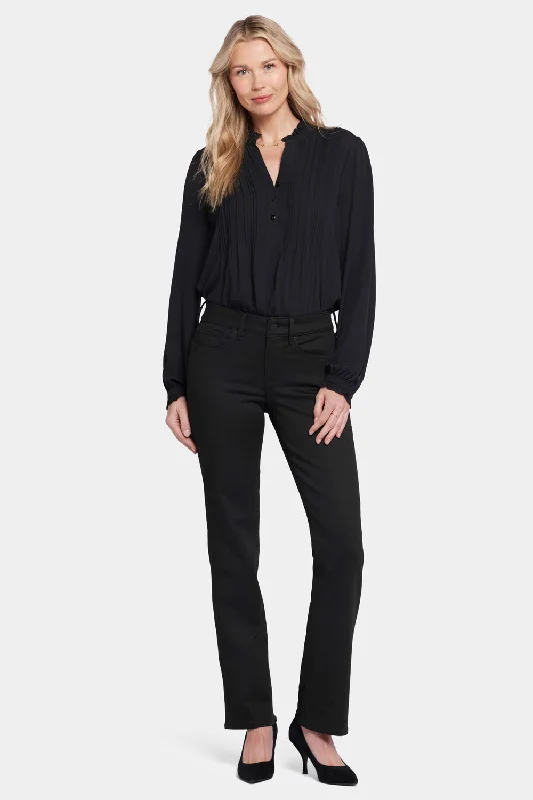 Wide - leg women jeans for a modern and relaxed vibeMarilyn Straight Jeans - Black Rinse