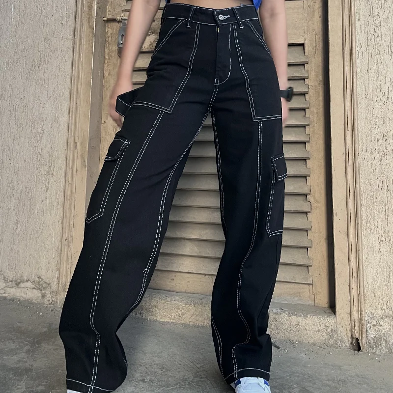 Straight - leg women jeans with a classic and timeless appealSo Hip Hop Black High Waist Cargo Jeans