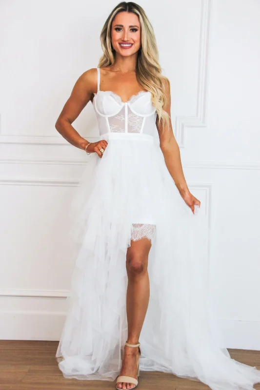 Empire Waist Women Dress to Accentuate the Bust and Conceal the WaistBe My Soulmate Lace Bustier Ruffle Maxi Dress: White