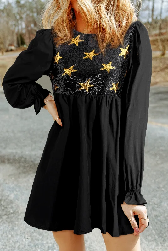 Halter Neck Women Dress to Show Off the Shoulders and NecklineStar Sequin Long Sleeve Dress