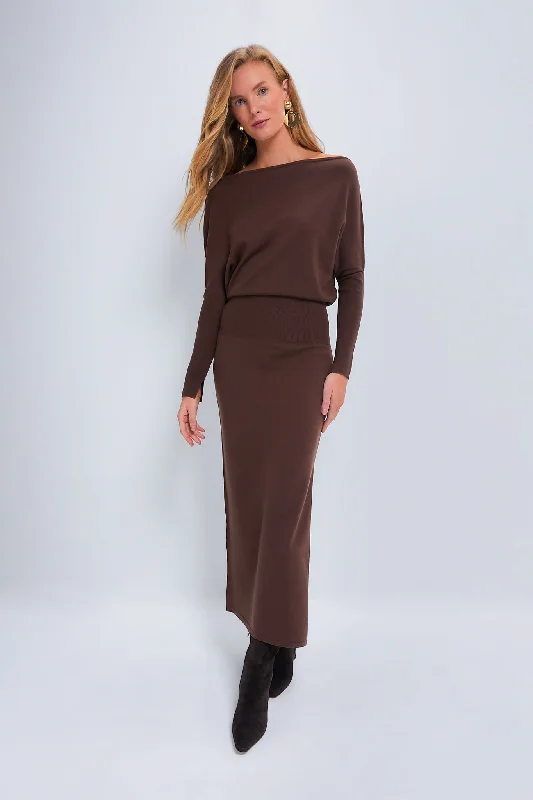 Pleated Women Dress with a Timeless and Elegant TextureChocolate Janese Off the Shoulder Midi Dress