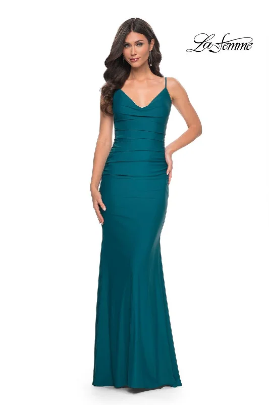 Mermaid - Style Women Dress with a Fitted Silhouette for Special OccasionsLa Femme Dress 32153