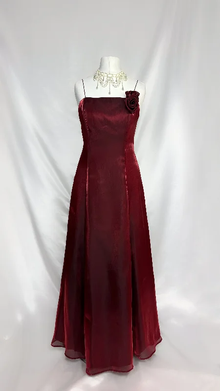 Off - the - Shoulder Women Dress for a Romantic and Feminine LookMerlot Iridescent Gown with Rose Detail