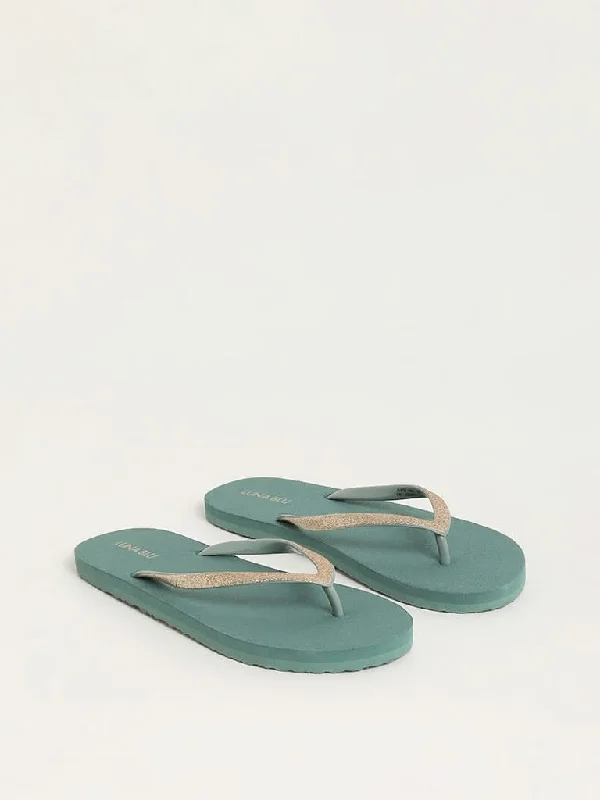 Tie - Waist Women Shorts for a Customizable FitLUNA BLU Dark Green Shimmer-Detailed Flip-Flops