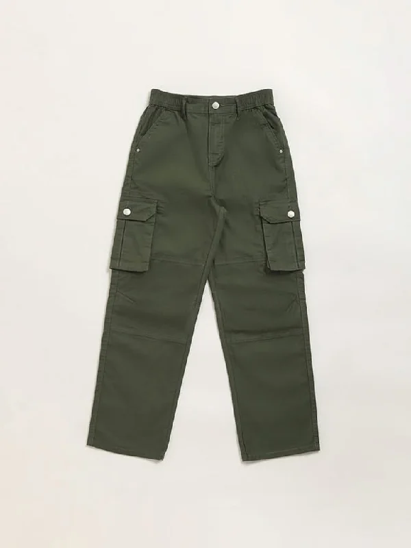 Leather Look Women Shorts for an Edgy and Chic StyleY&F Kids Olive Green Cargo Pants